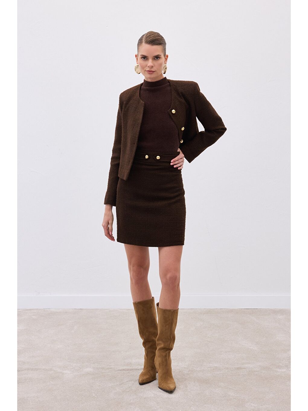 Kahverengi Düğme Detaylı Mini Tüvit Etek - Kahve-5