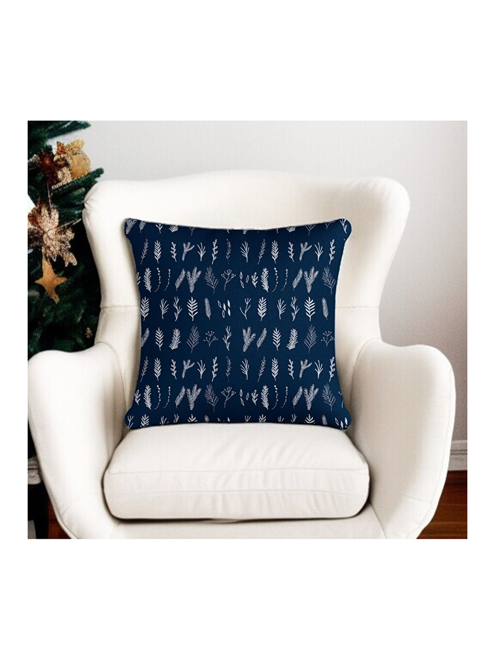 Beyaz Yılbaşı Temalı Çam Koza Yaprağı Desenli Dekoratif Kırlent Kılıfı - Lacivert 43x43-1