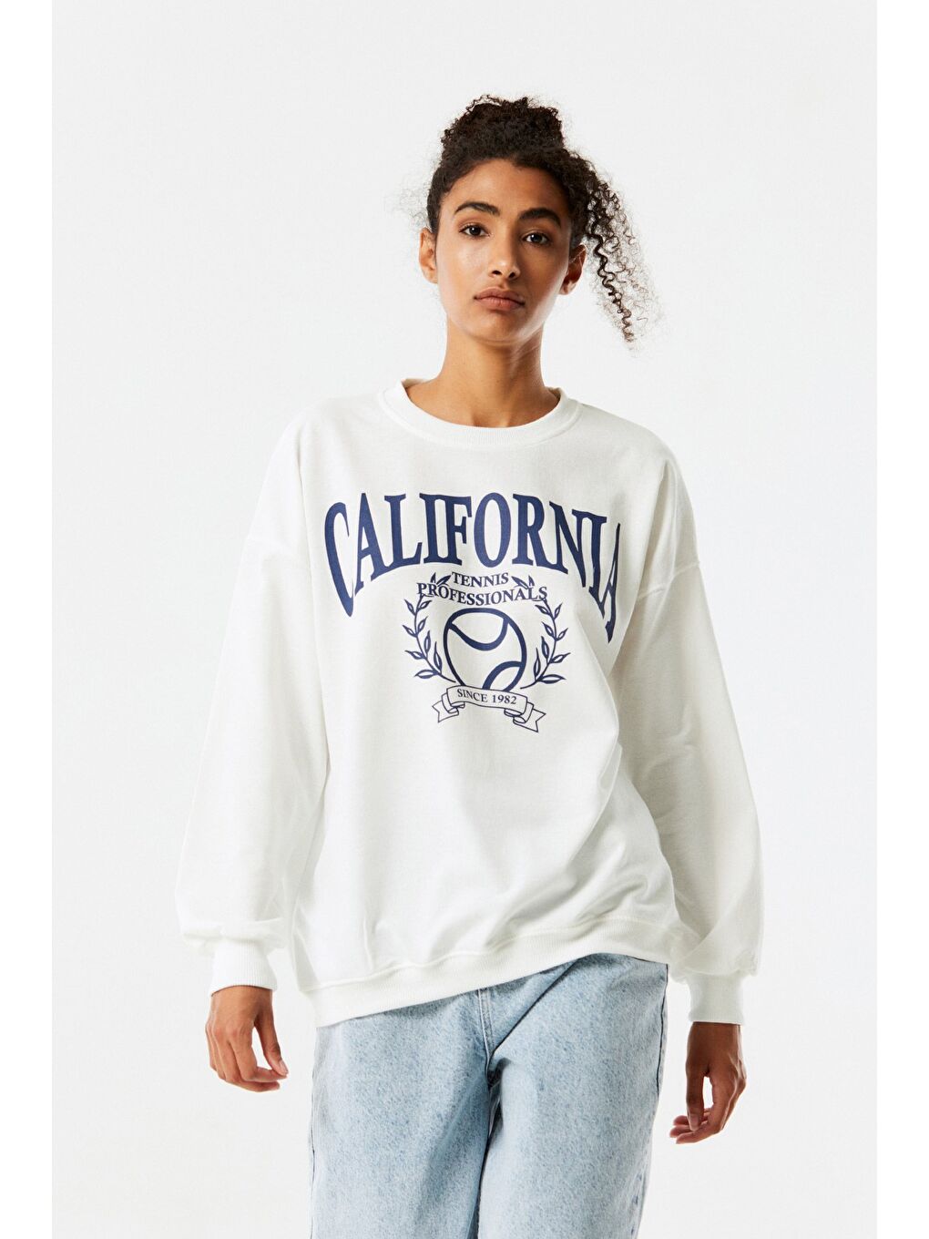 Ekru California Baskılı Bisiklet Yaka Sweatshirt-3