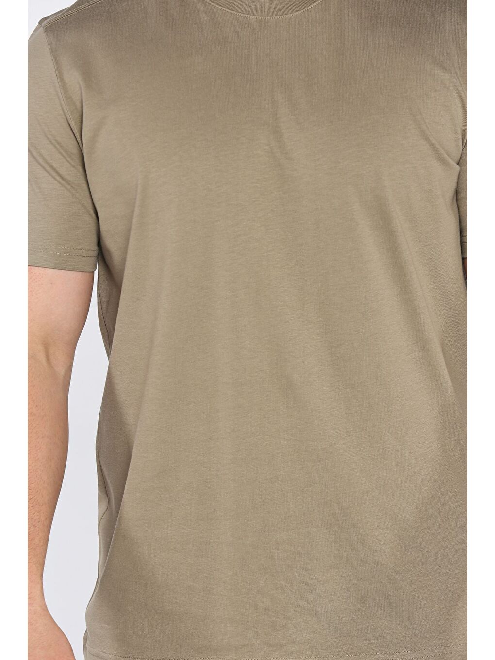 Bej Erkek Bisiklet Yaka Tişört-3