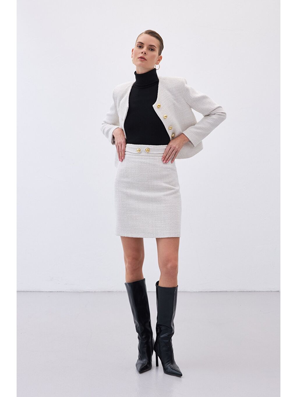 Bej Düğme Detaylı Mini Tüvit Etek - Taş-1