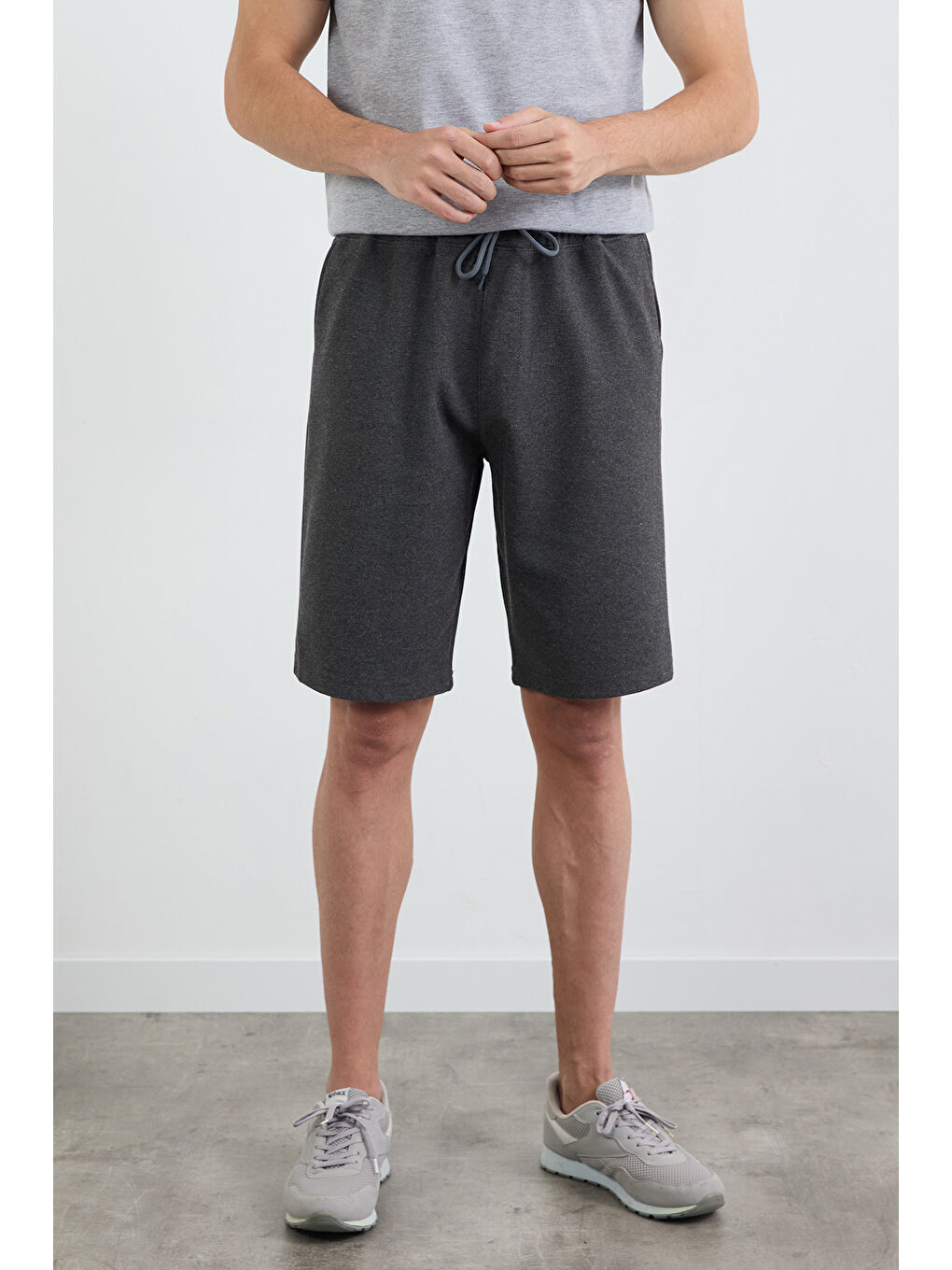 Antrasit Basic Beli Bağlamalı Cepli %100 Pamuk Şort