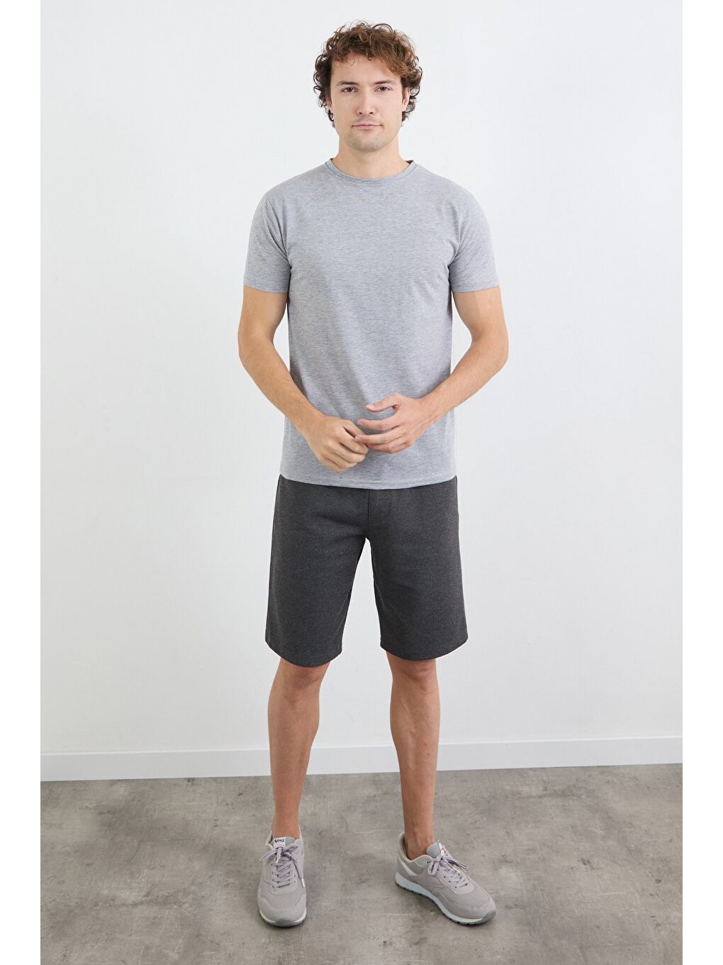 Antrasit Basic Beli Bağlamalı Cepli %100 Pamuk Şort-1