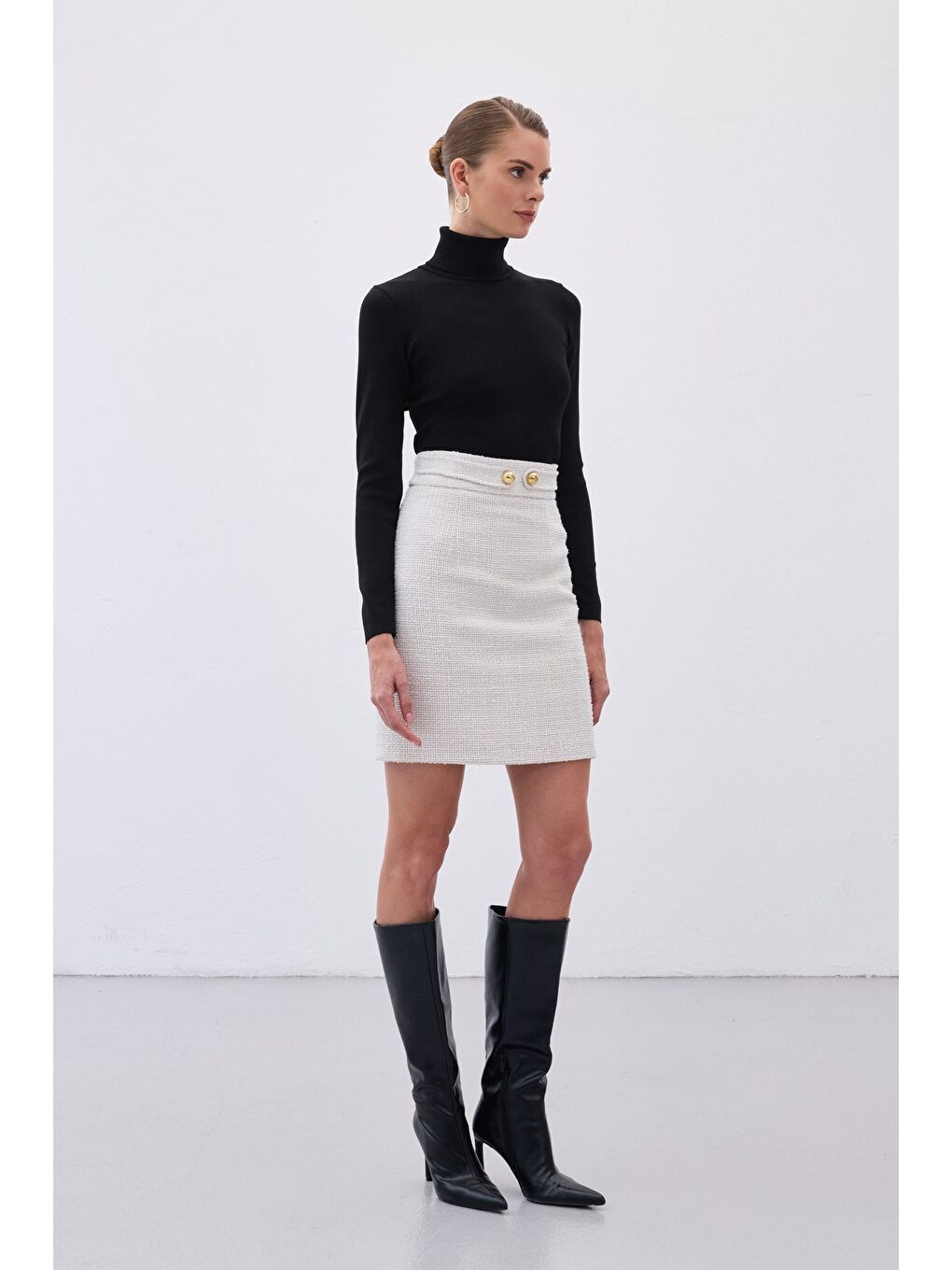 Bej Düğme Detaylı Mini Tüvit Etek - Taş-3