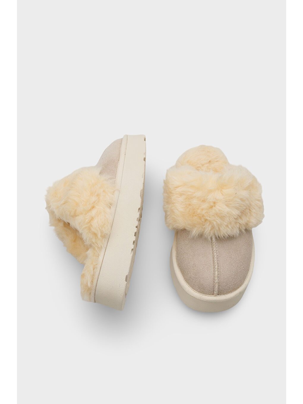 Bej Florri Tüylü Burnu Kapalı Kadın Terlik-4