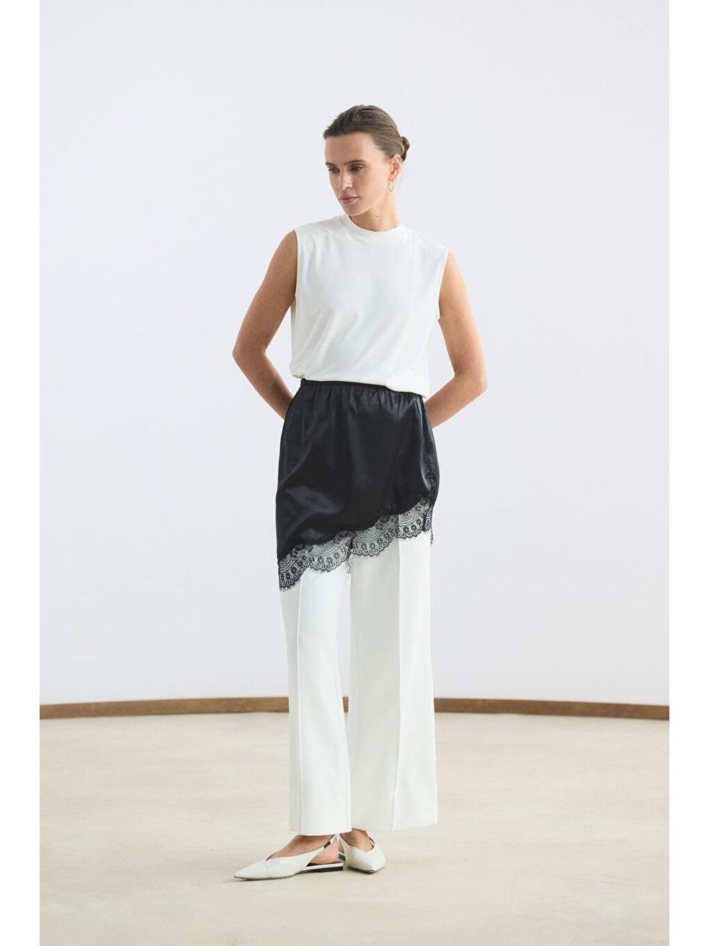 Dantel Şeritli Etek İçlik Siyah-2