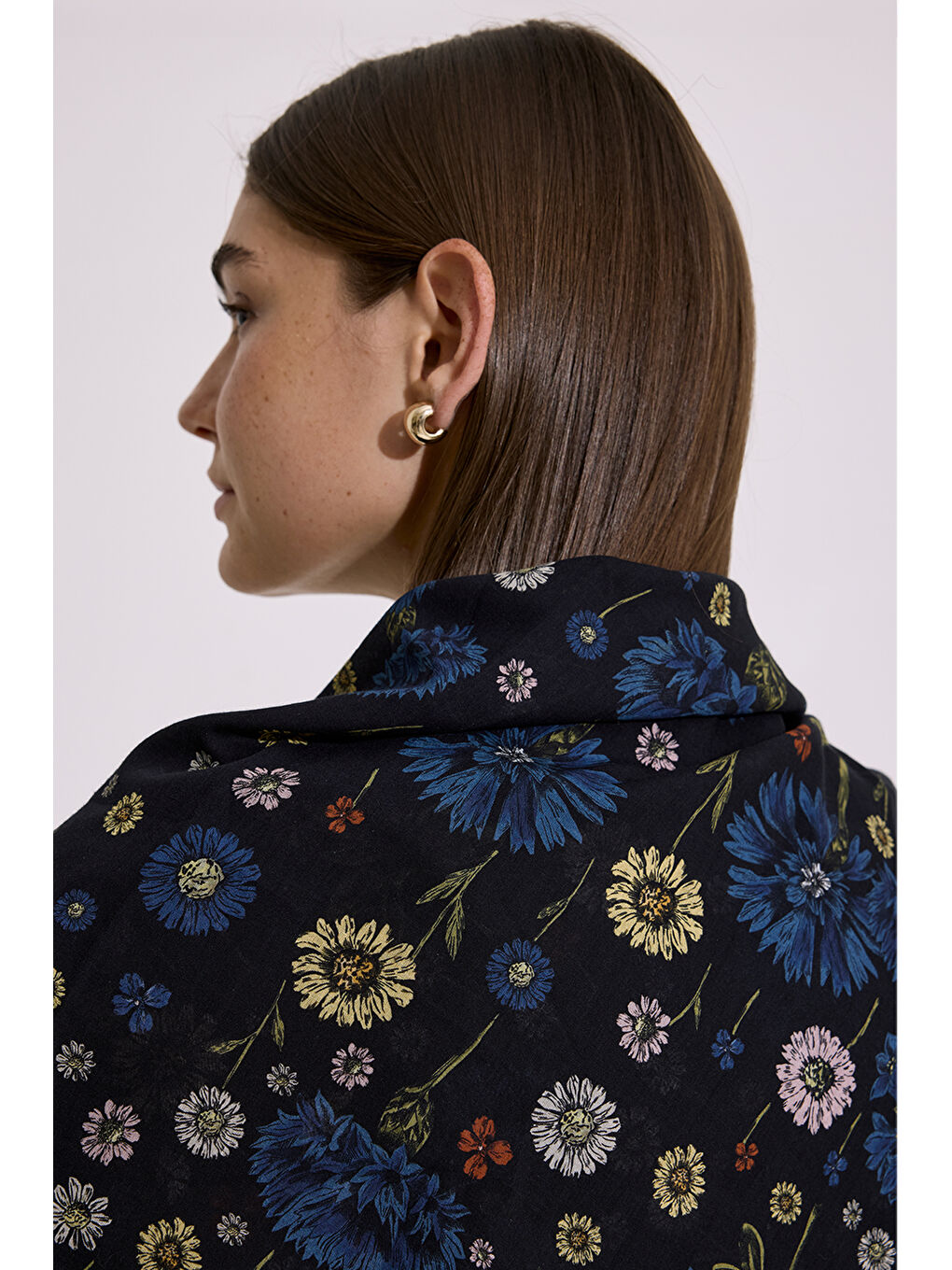 Beyaz Desenli Pamuklu Şal Cecıle-5