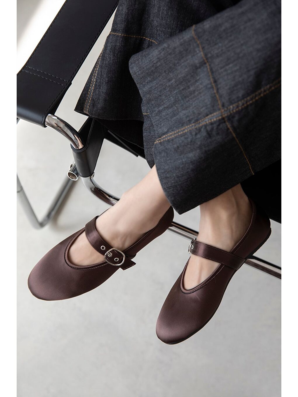 Kahverengi Paula Kadın Kemer Detay Saten Babet Kahve