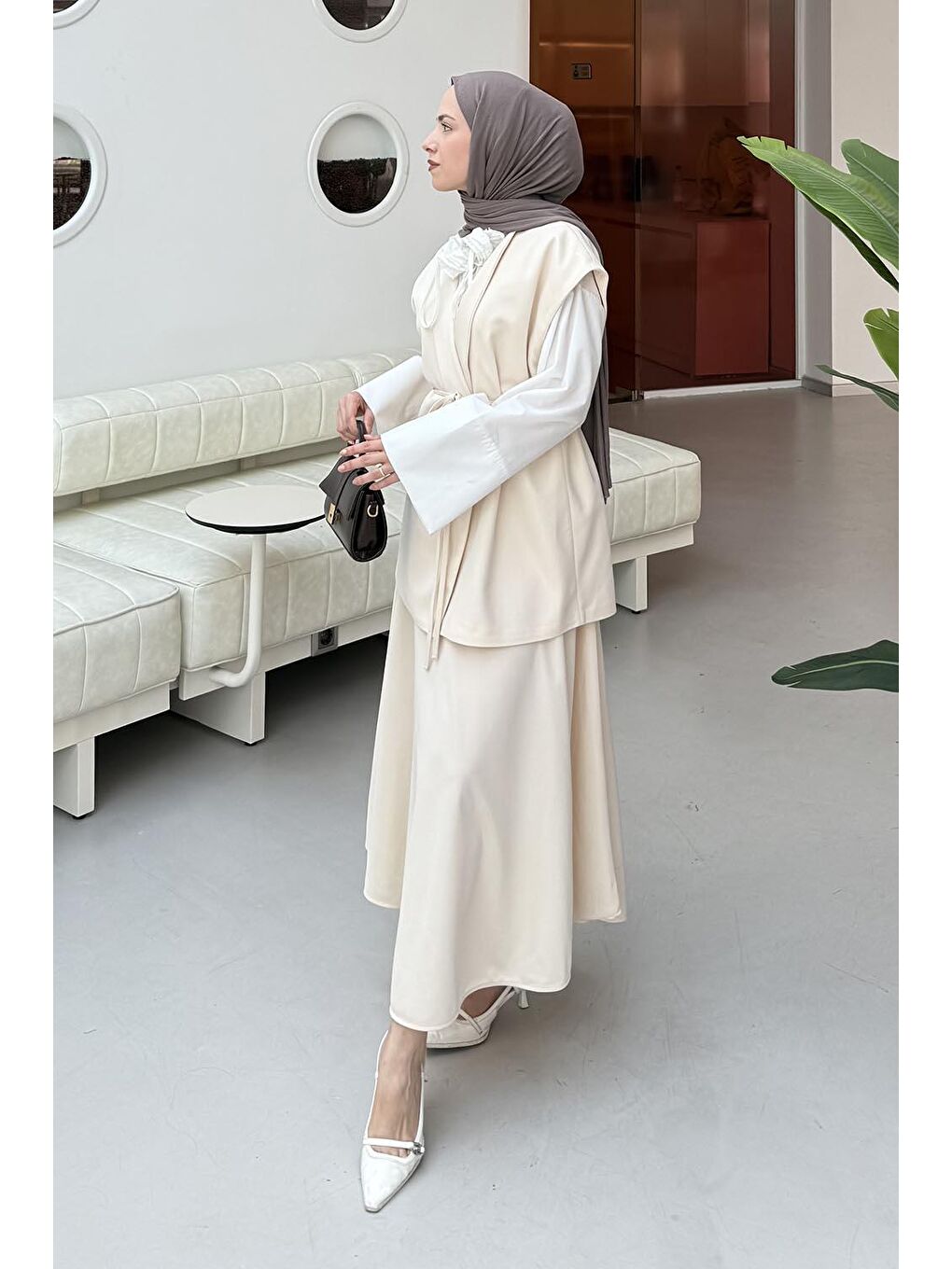 Ekru Yelek-Etek İkili Tesettür Takım Krem-1
