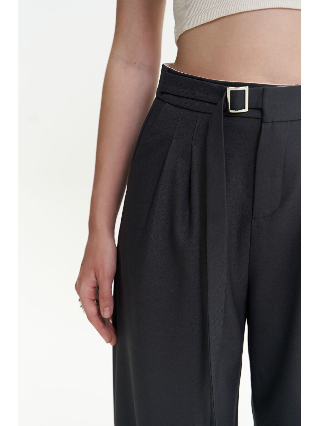 Letizia Kemer Detay Antrasit Pantolon-6