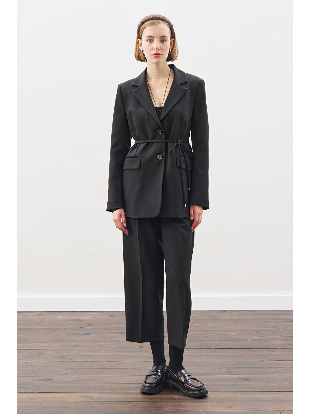 Kuşaklı Tek Düğmeli Blazer Ceket Siyah-1
