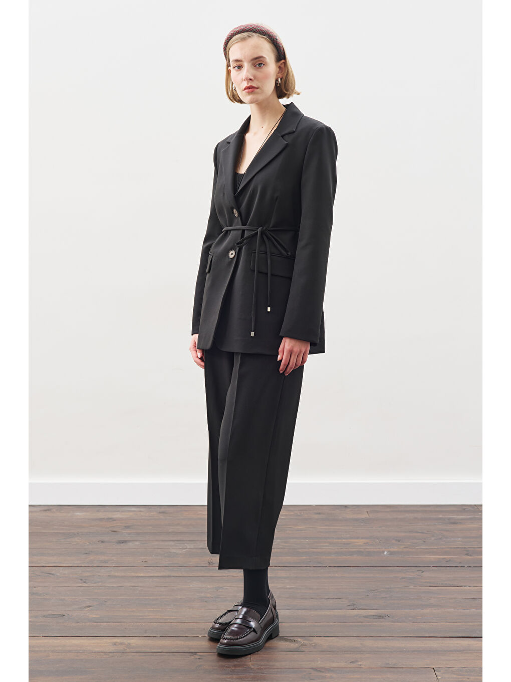 Kuşaklı Tek Düğmeli Blazer Ceket Siyah-2