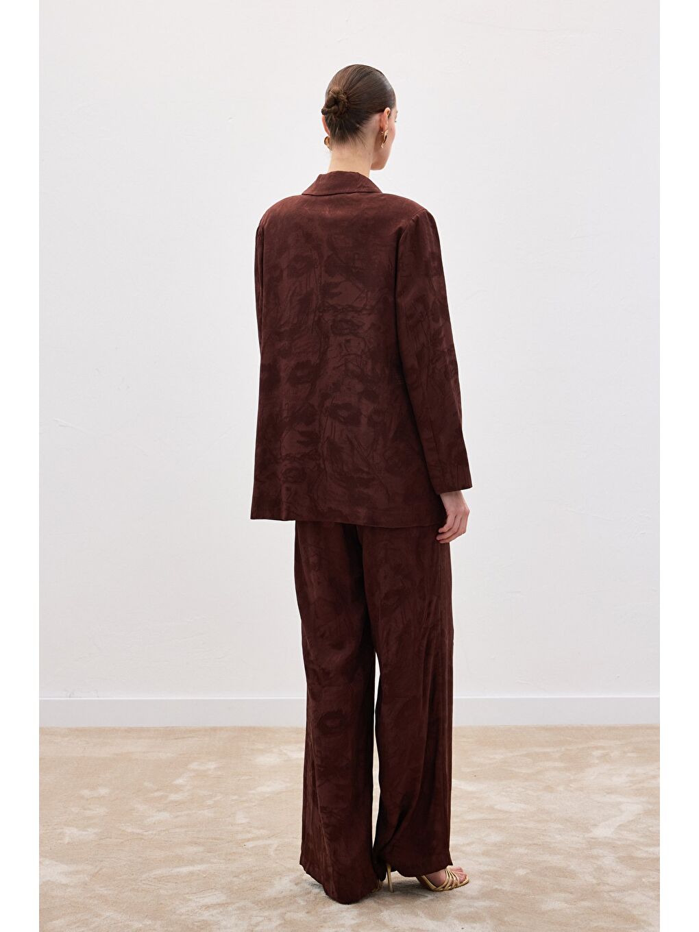 Kahverengi Jakarlı Uzun Ceket - Kahve-7