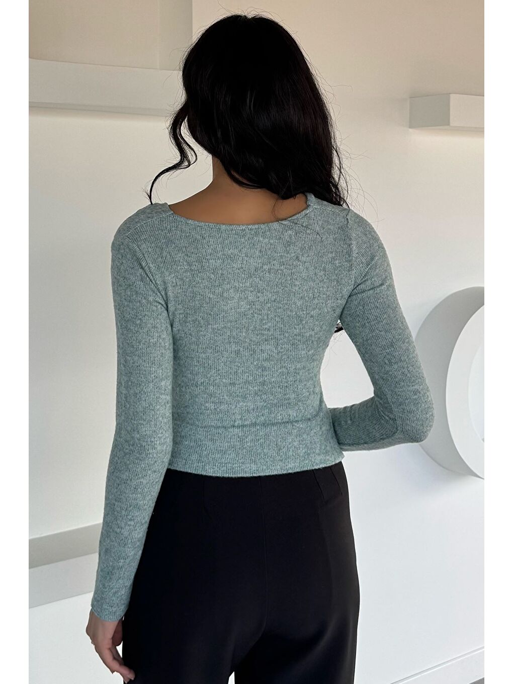 Yeşil Kadın Omuz Aksesuarlı Bluz-3