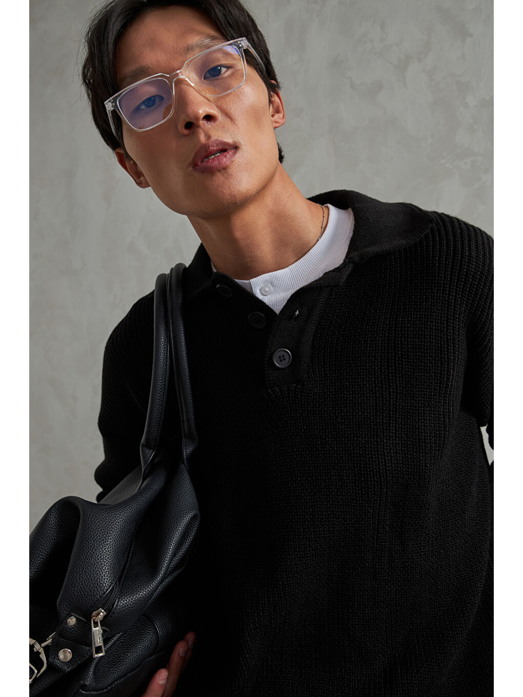 Siyah Erkek Yakası Düğmeli Oversize Kazak-7