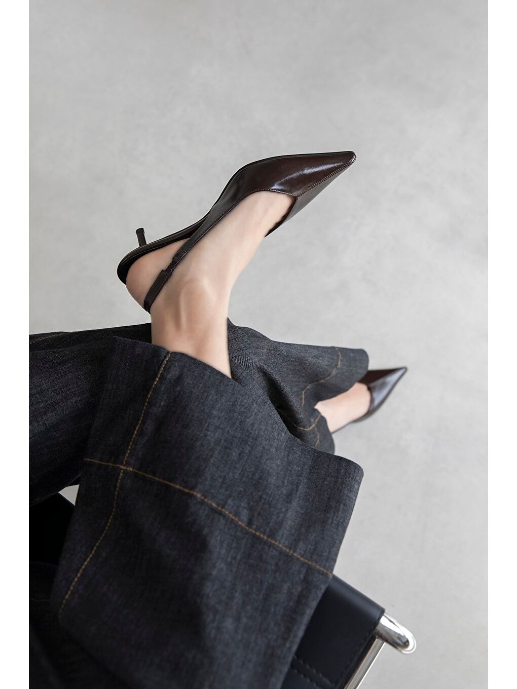 Kahverengi Orla Kadın Topuklu Kırışık Deri Ayakkabı Kahve-1