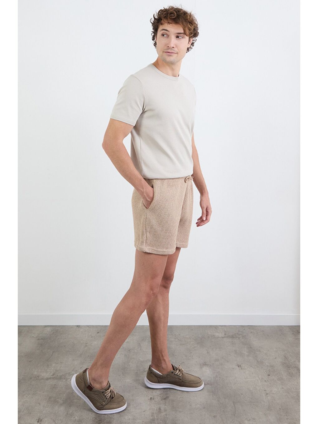Bej 3 İplik Beli Bağcıklı Şort-2