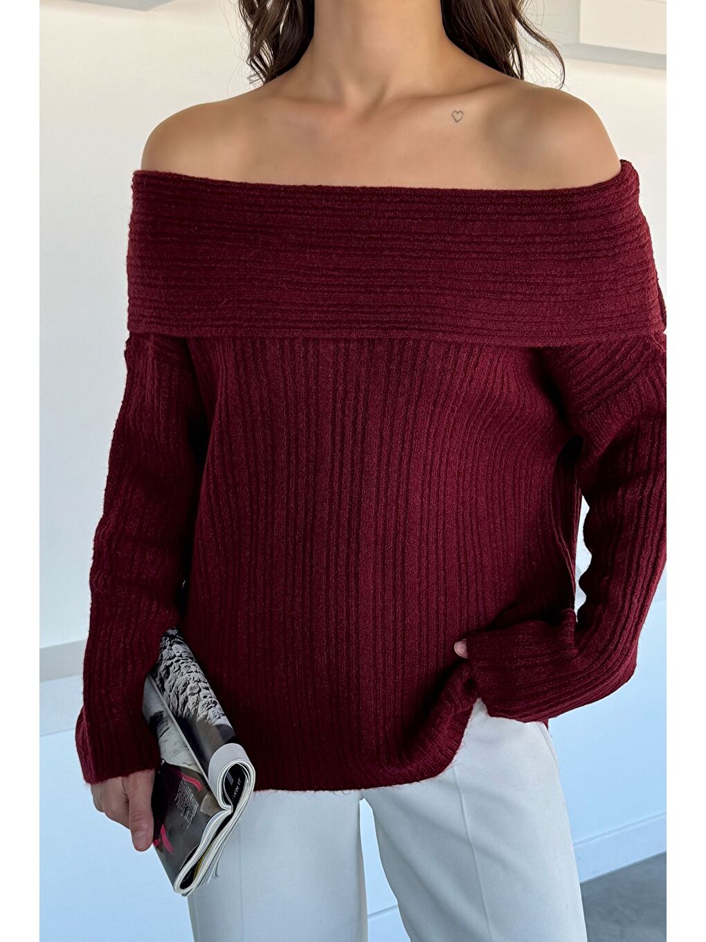 Bordo Kadın Madonna Yaka Kendinden Çizgi Desenli Triko Bluz-2