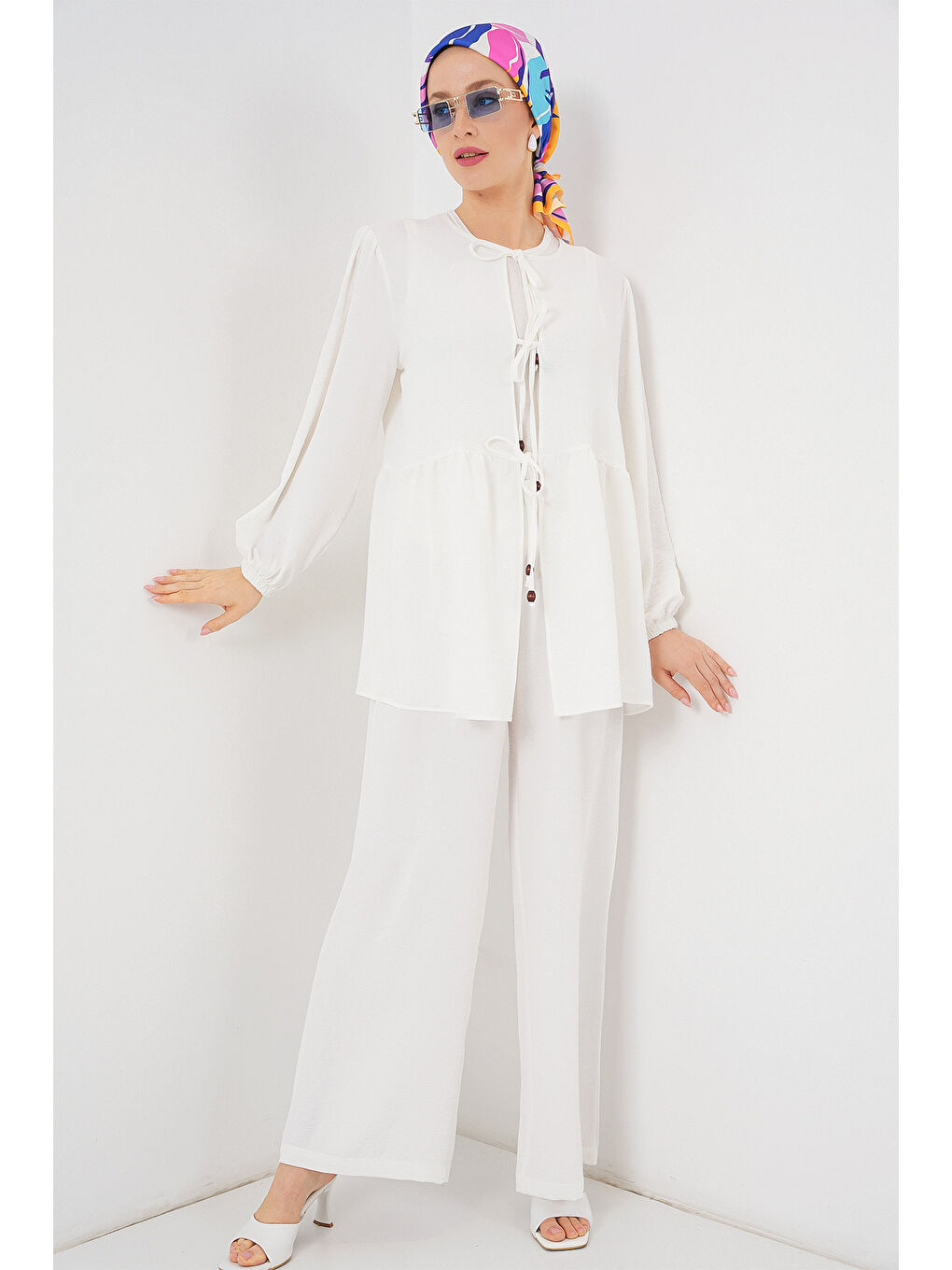 Kadın Önü Bağcıklı Tunik Pantolon İkili Takım 6744 - Beyaz-3