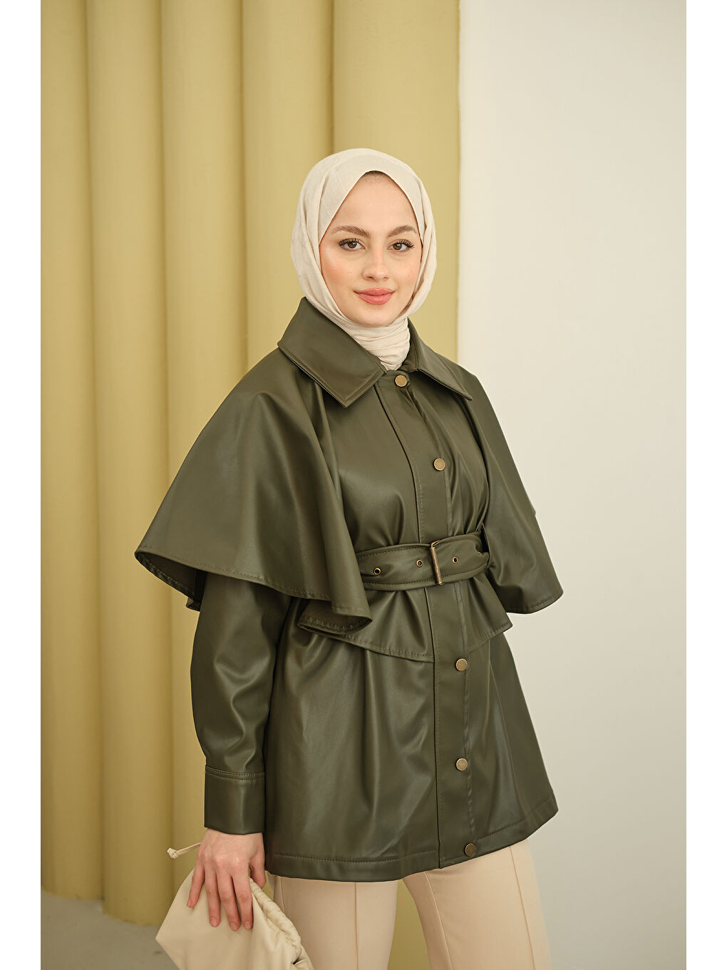 Kadın Pelerin Detay Kemerli Deri Trenç Haki Yeşil-2