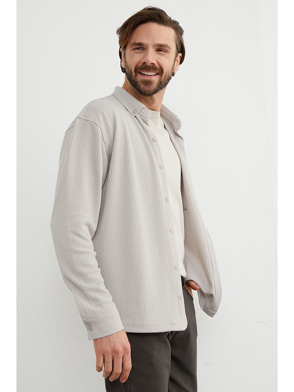 Bej Jakarlı Tek Cepli Gömlek-2