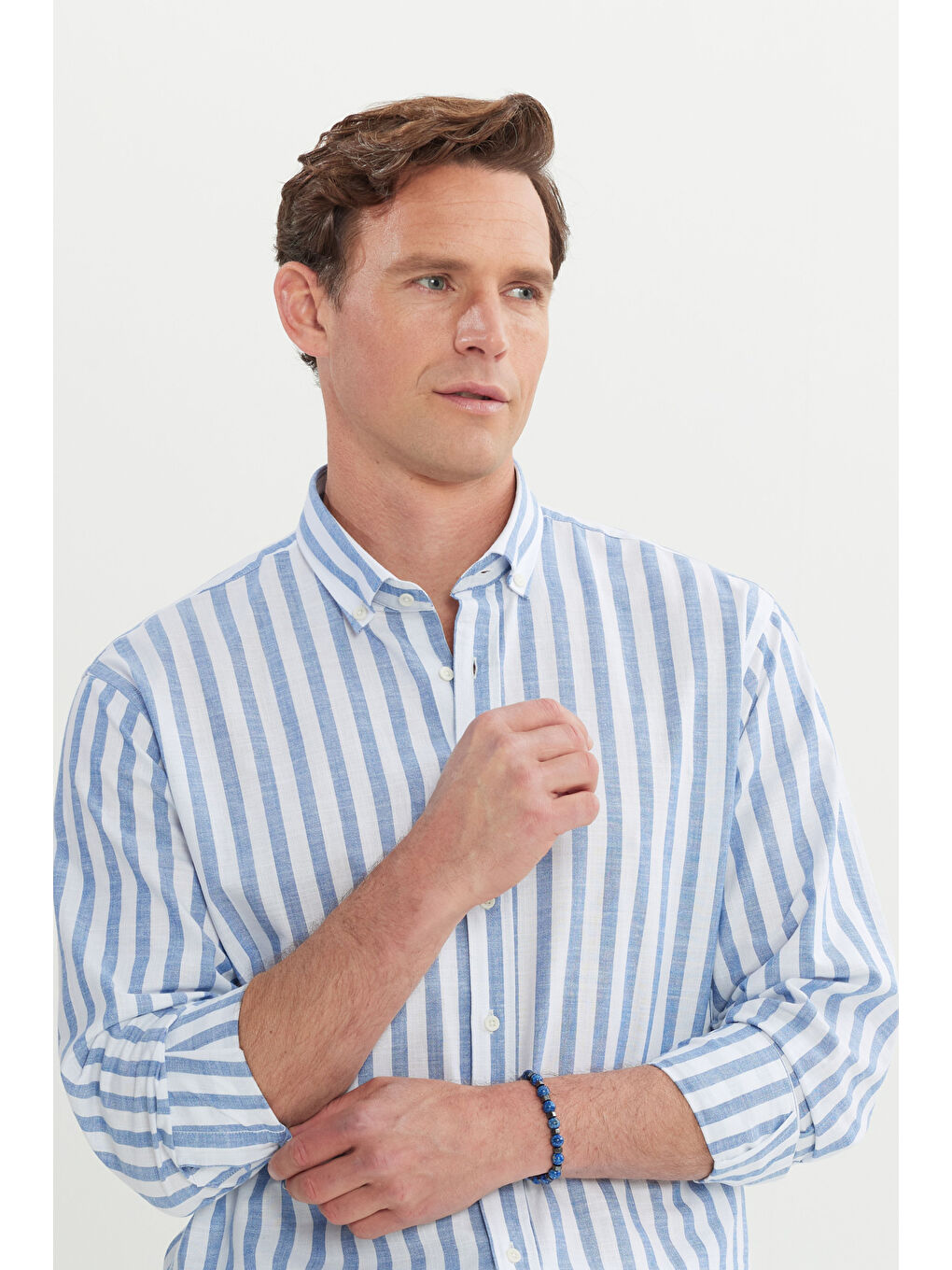 Erkek Mavi-Beyaz %100 Pamuk Comfort Fit Rahat Kesim Düğmeli Yaka Çizgili Gömlek-3