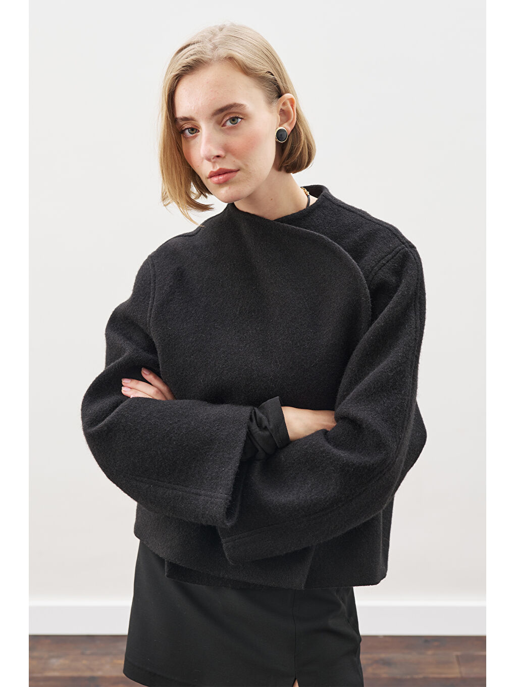 Yünlü Kısa Ceket Siyah-3