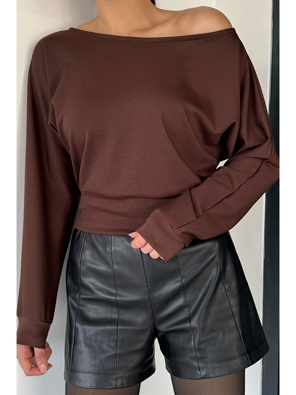 Kahverengi Kadın Yarasa Kol Bluz-1