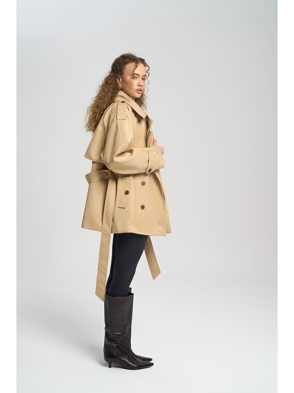 Kahverengi Tyra Camel Kemerli Kısa Trençkot-3