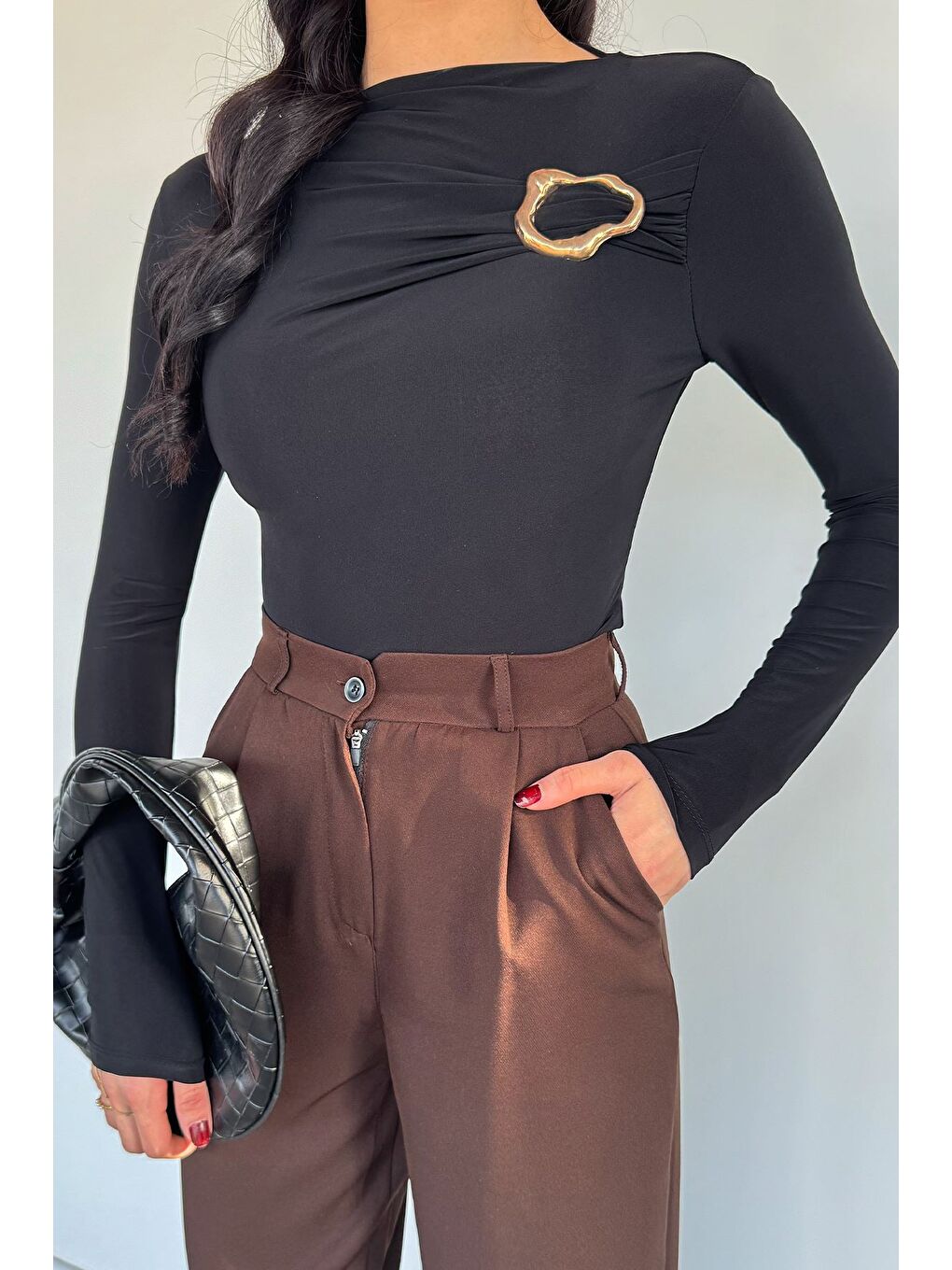 Siyah Kadın Gold Toka Detaylı Elastanlı Bluz-2