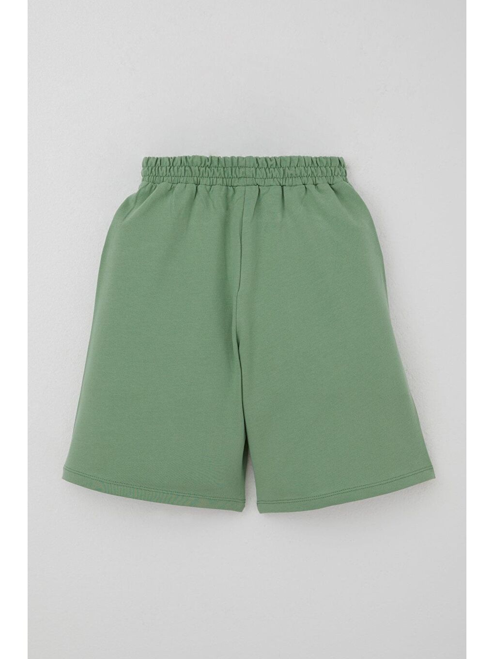 Erkek Çocuk Şortlu Takım Tatil Temalı Palmiye Ağacı Baskılı Beyaz (5-9 Yaş)-4