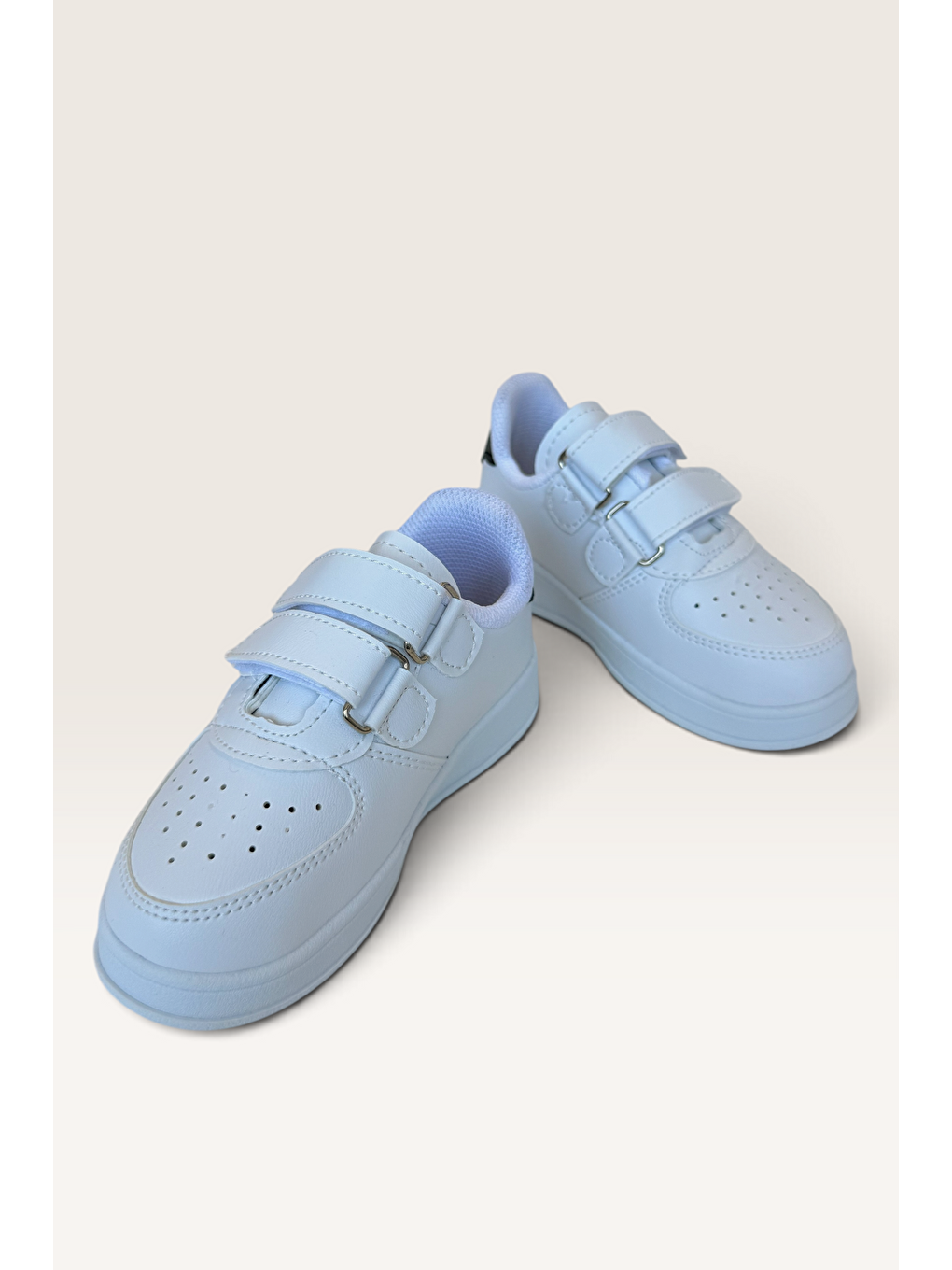 Işıklı Unisex Rahat Hafif Çocuk Spor Ayakkabı Beyaz - Siyah-2