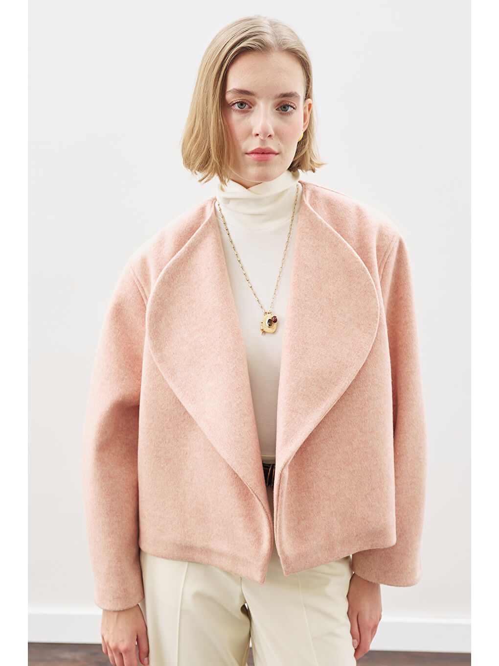 Pembe Yünlü Kısa Ceket Şeftali-1