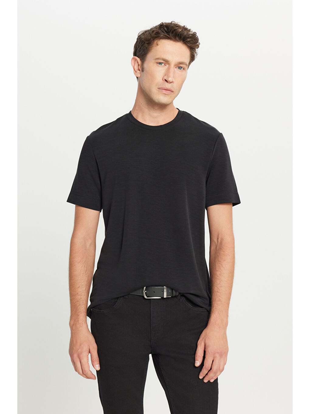Erkek Siyah Slim Fit Dar Kesim Bisiklet Yaka Esnek Tişört