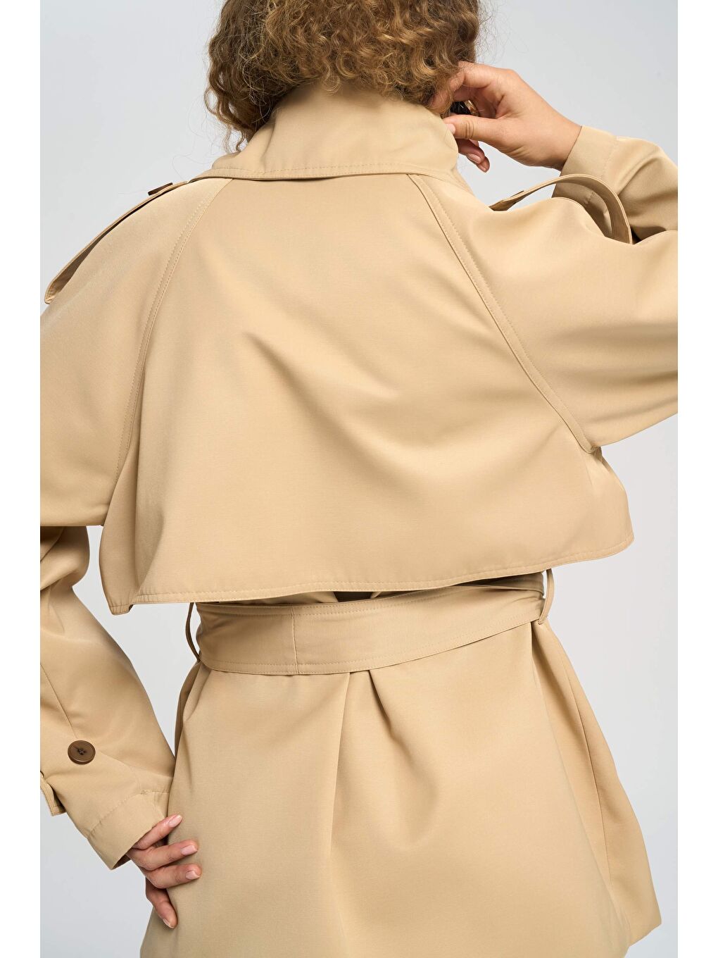 Kahverengi Tyra Camel Kemerli Kısa Trençkot-7