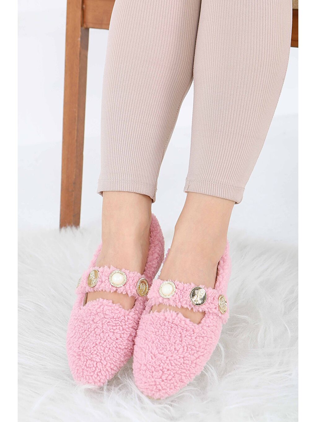 Kadın Pembe İnci Ve Tuğra Detaylı Pelüş Babet - 27911-PEMBE-2