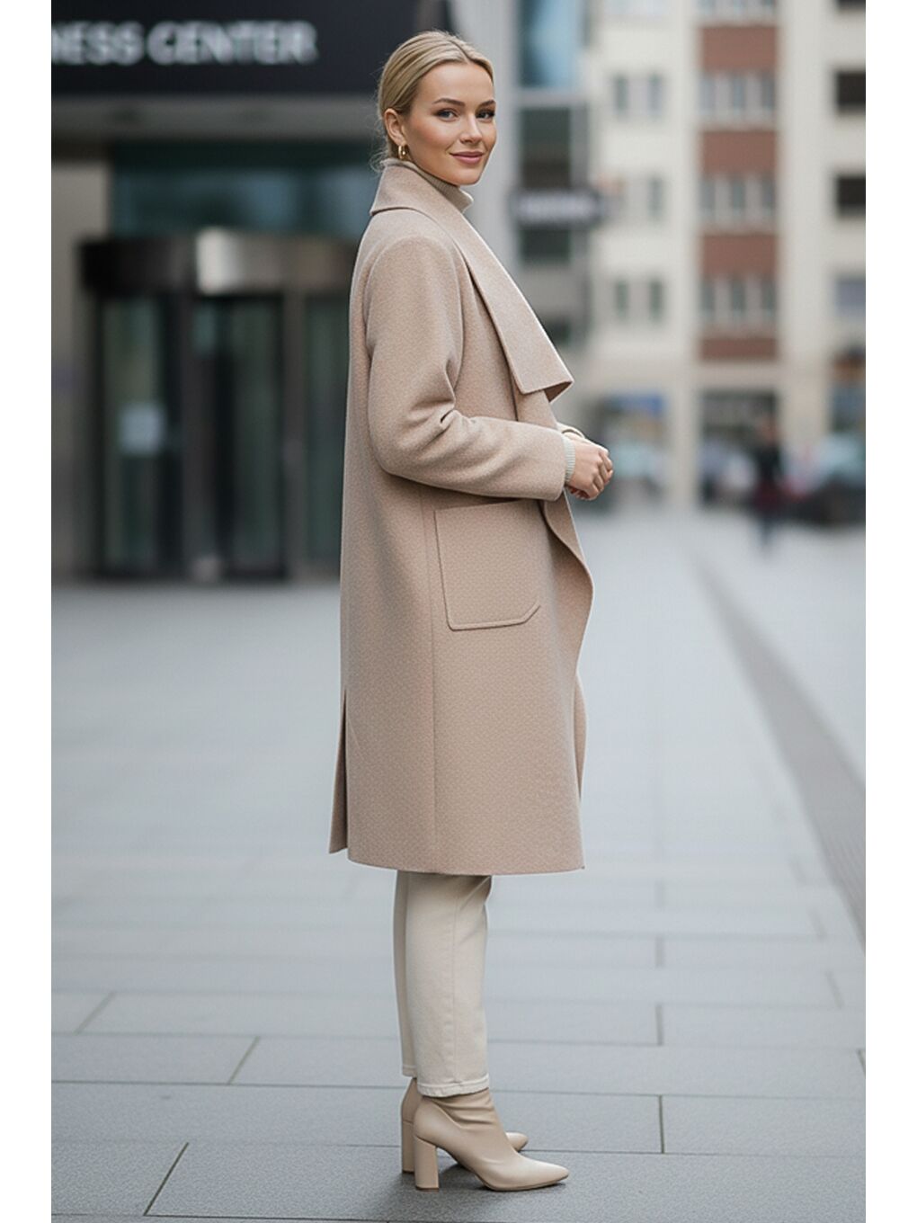 İtalyan Bej Şal Yaka Uzun Kol Cepli İnce Kırçıllı Casual Kaşe Oversize Dokuma Ceket 105 65-3