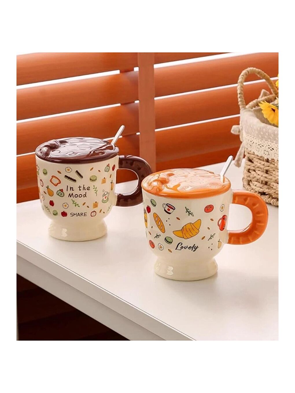 Karışık Renkli Dostlar Temalı Seramik Kupa-2