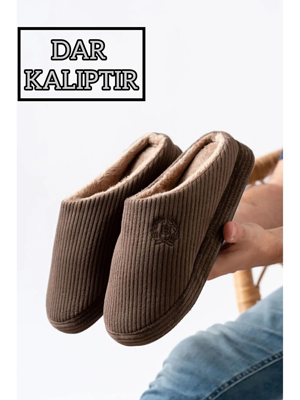 Kahverengi Unisex Nakışlı Kadife Ev Terliği-2