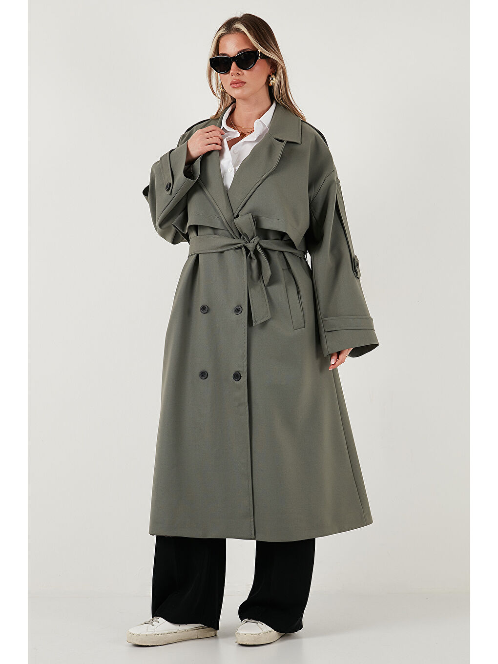 Haki Oversize Fit Kruvaze Yaka Düğmeli Kemerli Uzun Trençkot 6839476-4