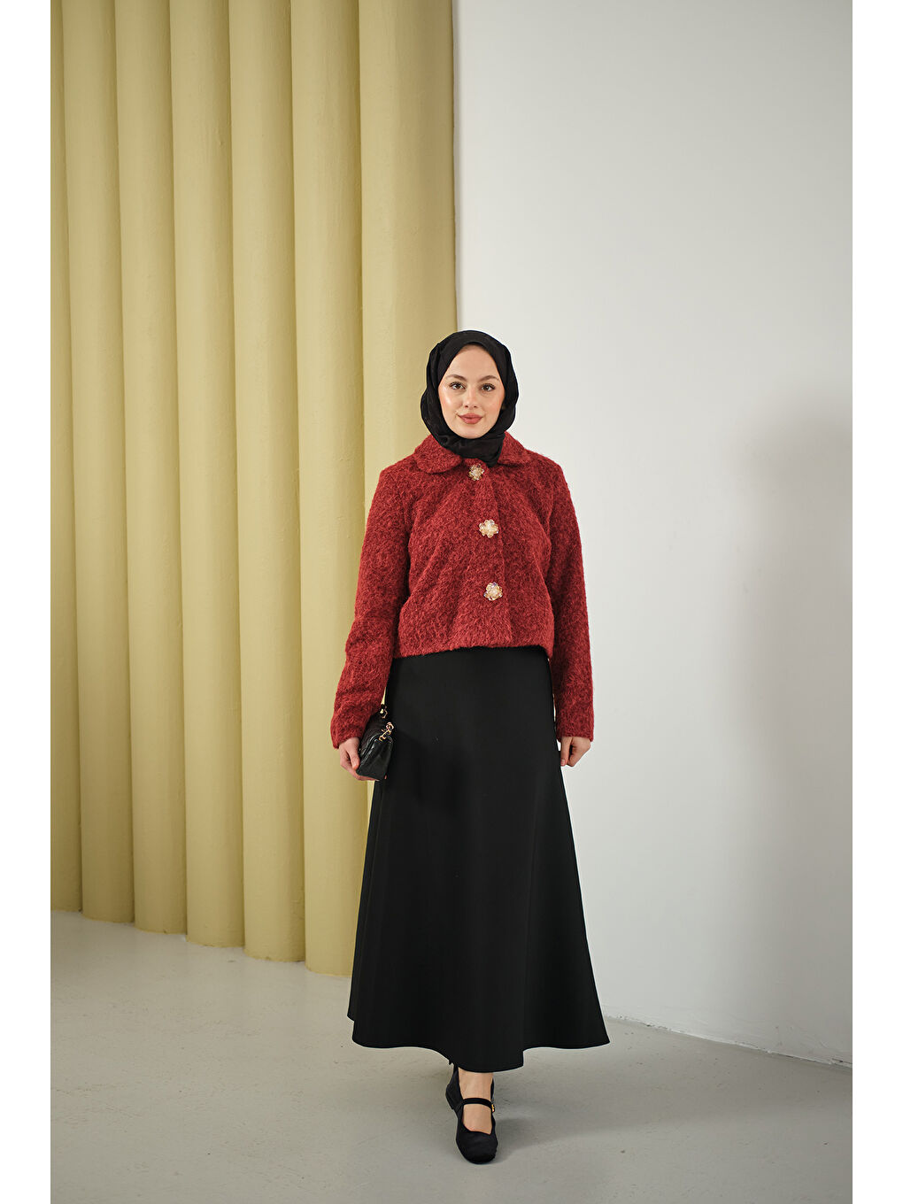 Kadın Çiçek Düğmeli Keçe Kısa Ceket Bordo-1