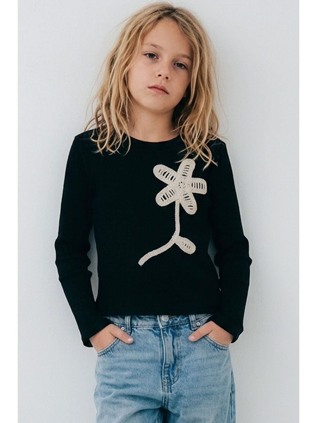 Kız Çocuk Uzun Kollu Tişört Örgü Çiçek Aplikeli Siyah (6-12 Yaş)