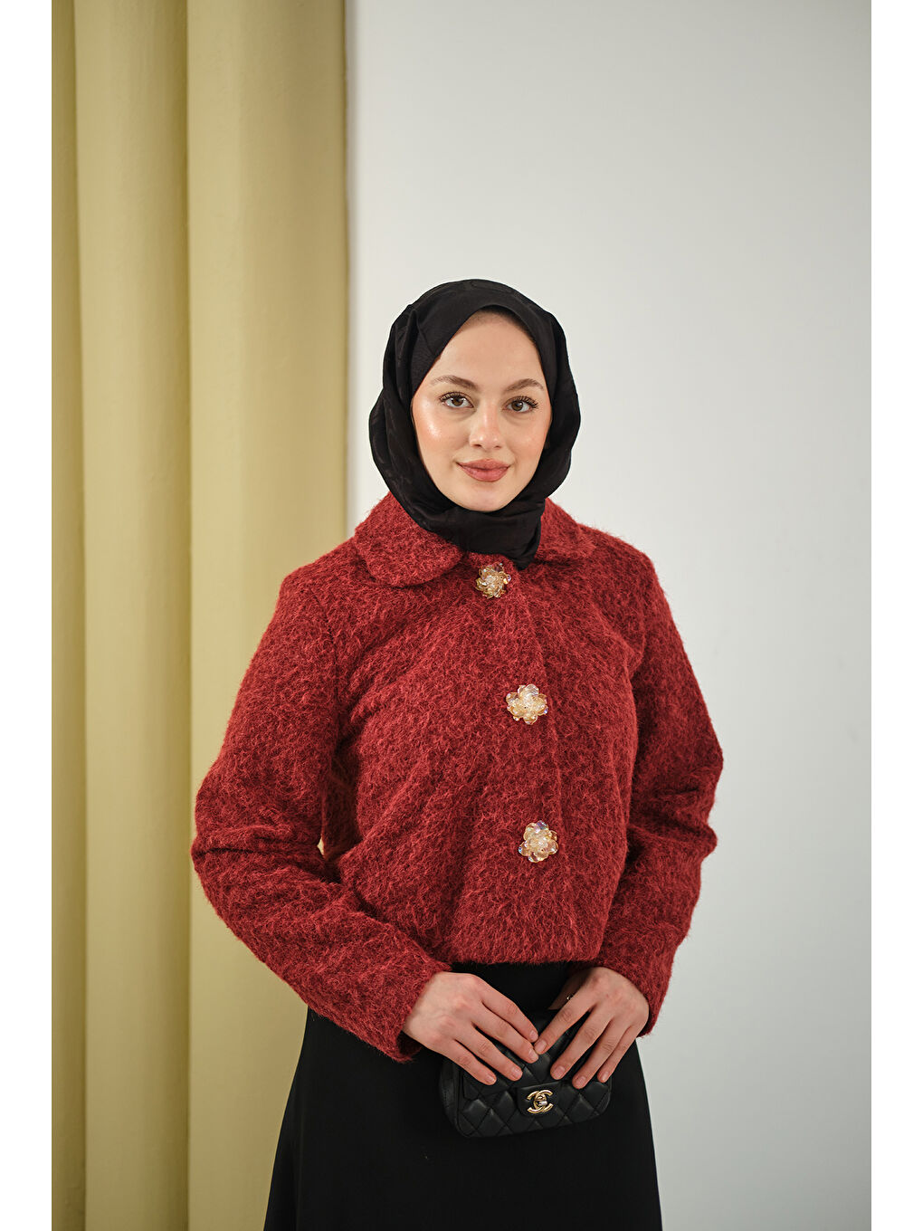 Kadın Çiçek Düğmeli Keçe Kısa Ceket Bordo-3