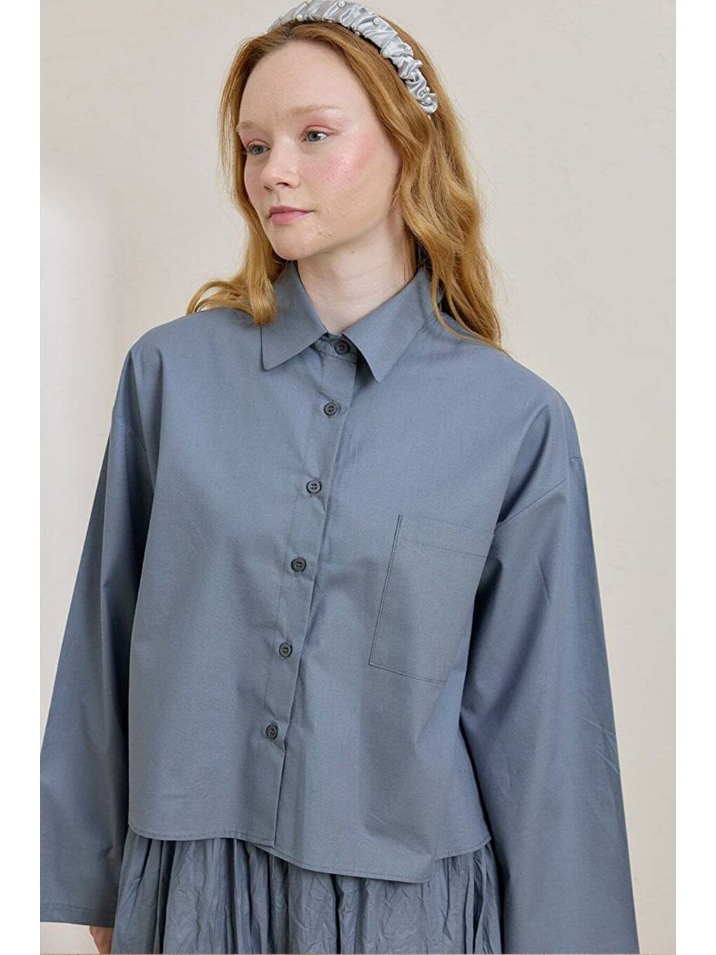 Soft İndigo Tek Cepli Crop Gömlek-1