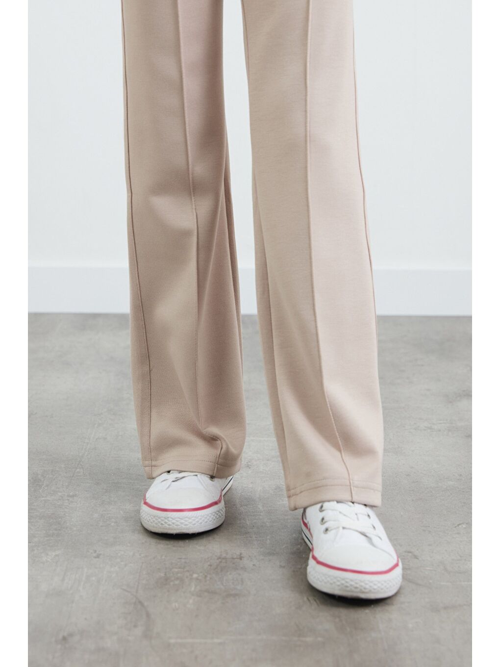 Bej Düğmeli Çimalı Flare Kız Çocuk Pantolon-1