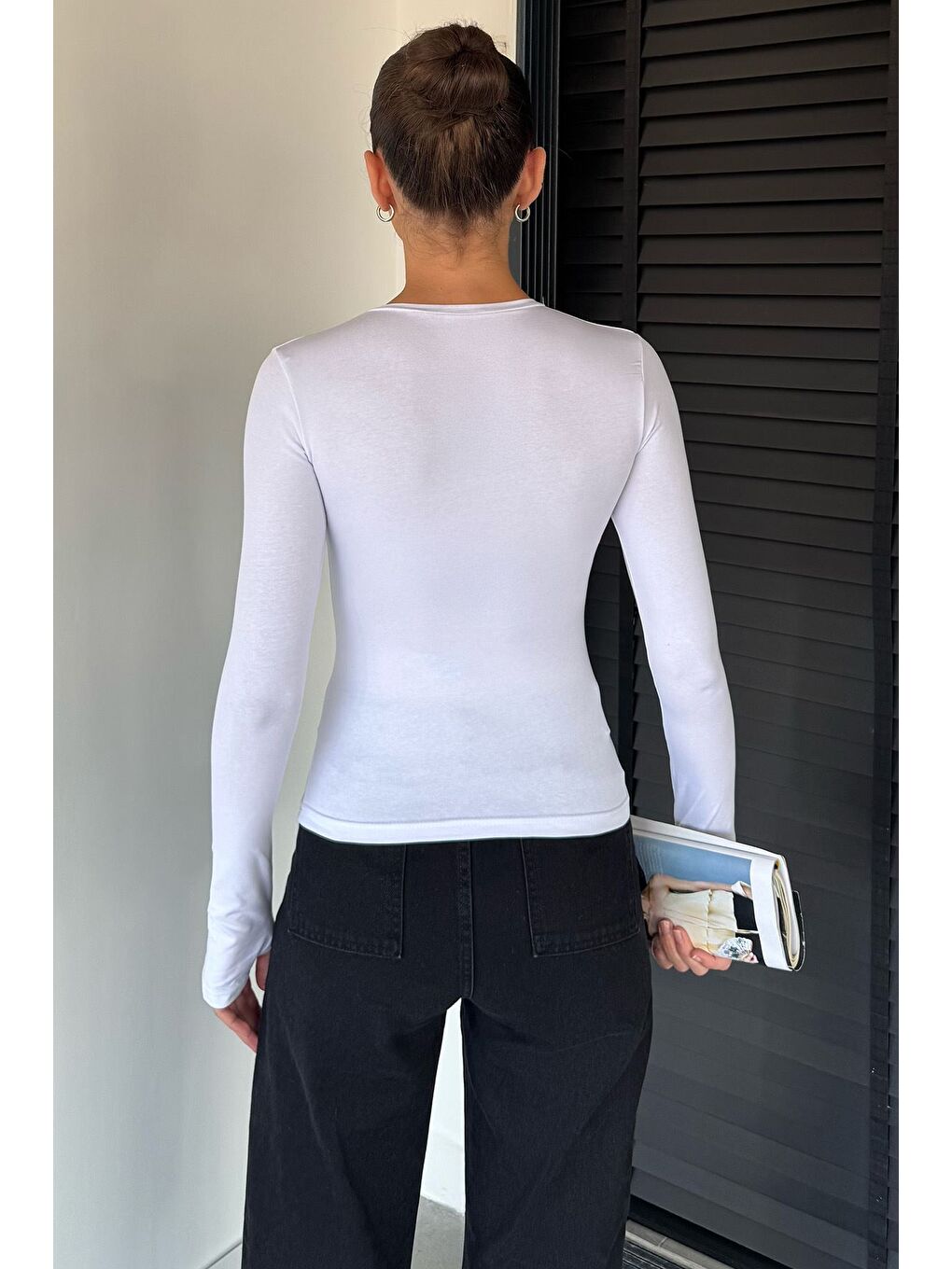 Beyaz Kadın Bisiklet Yaka Parmak Geçmeli Body Bluz-3