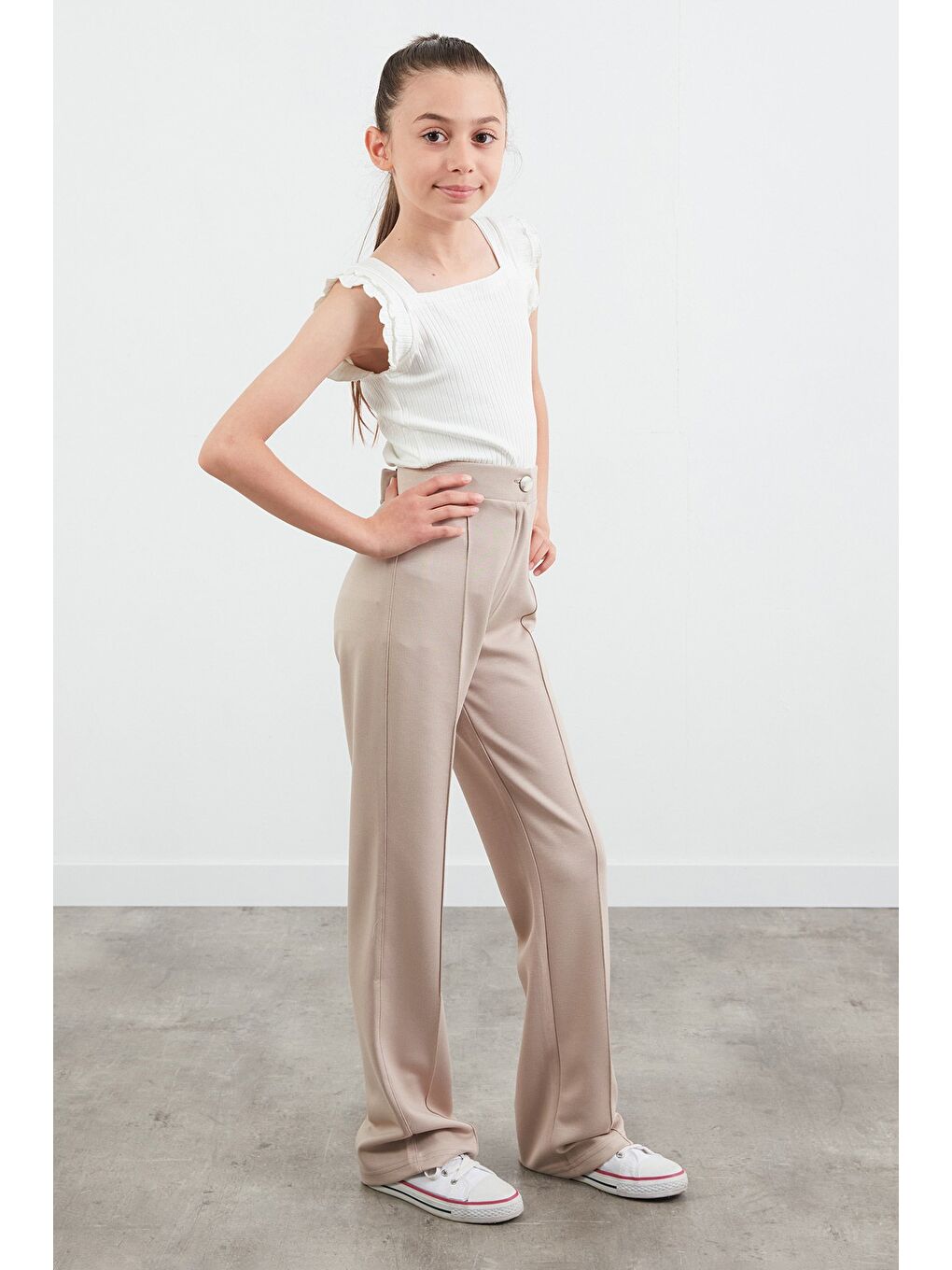 Bej Düğmeli Çimalı Flare Kız Çocuk Pantolon-2
