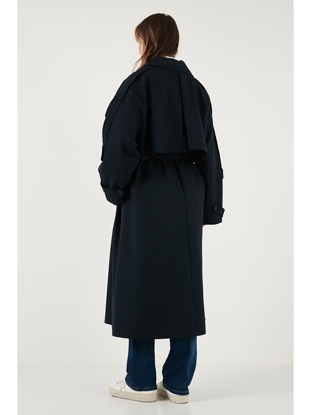 Lacivert Oversize Fit Kruvaze Yaka Düğmeli Kemerli Uzun Trençkot 6839476-6