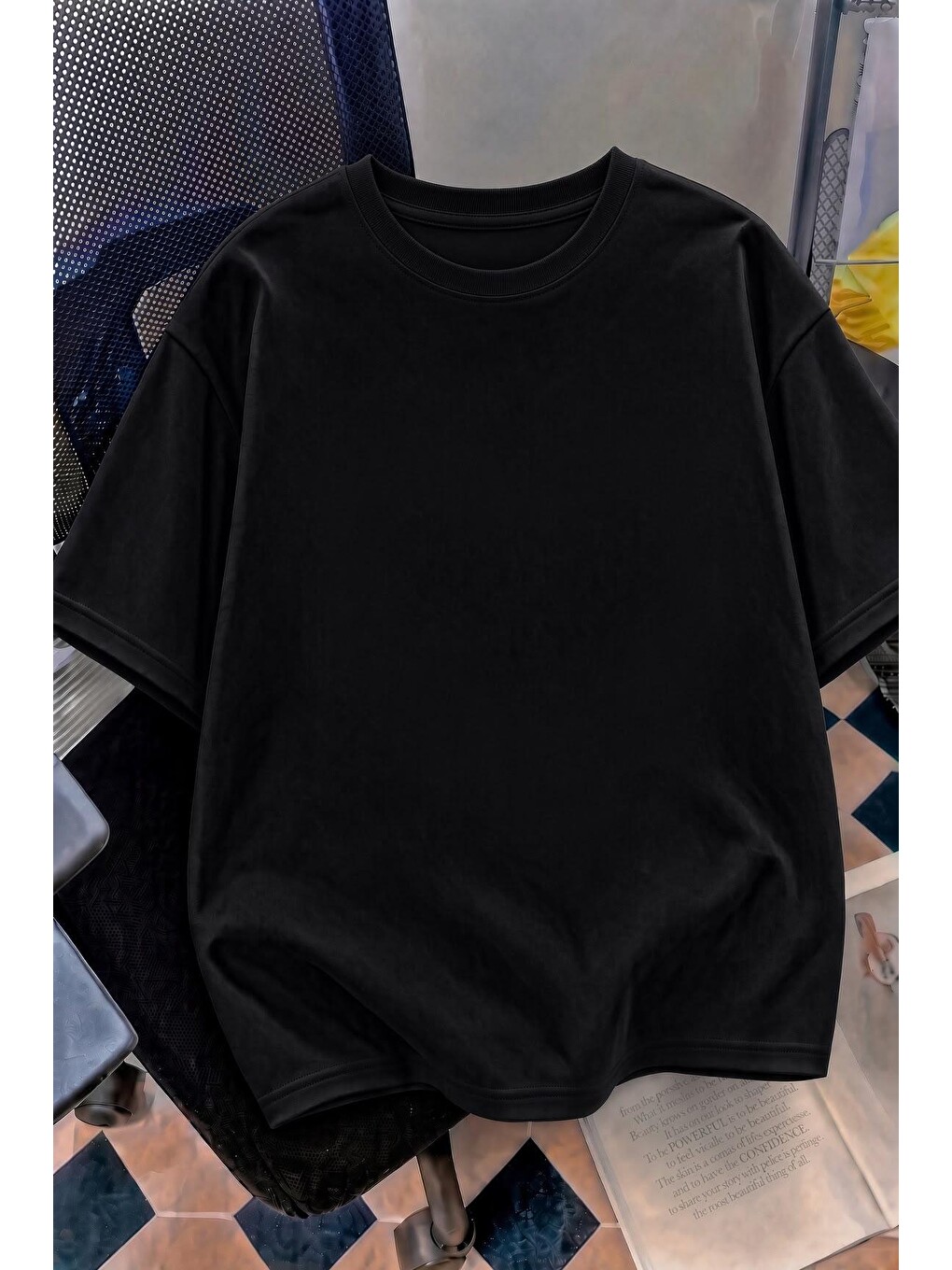 Siyah Kedi Kalp Desenli Oversize/rahat Kesim Kısa Kollu T-shirt-1