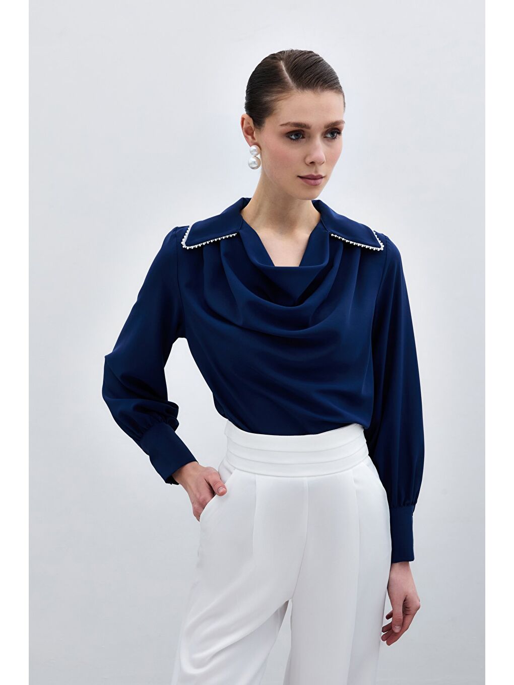 Degaje Yaka İncili Salaş Bluz - Lacivert-2